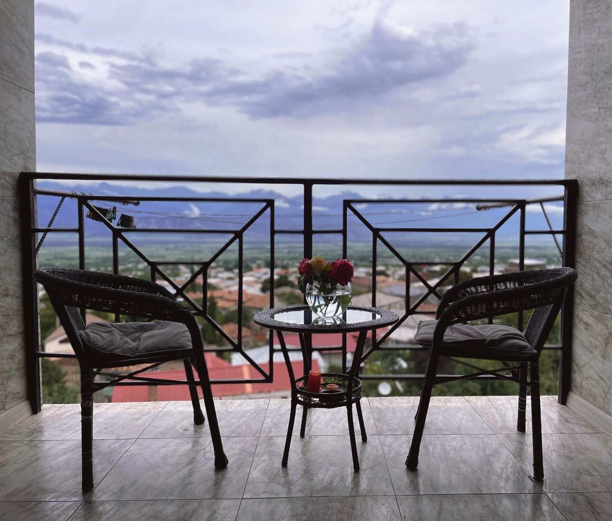 Lilu Apartment Телави Екстериор снимка