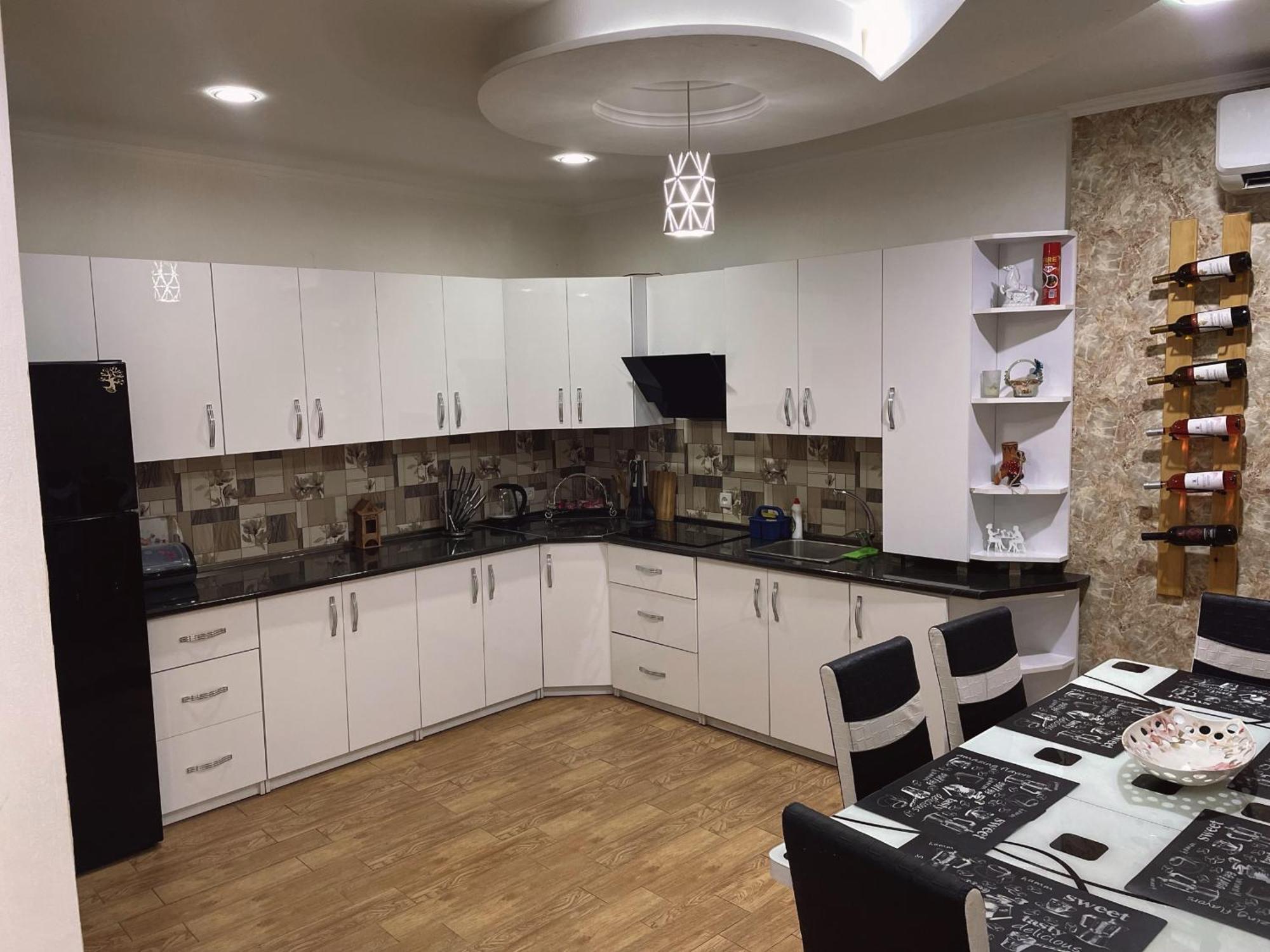 Lilu Apartment Телави Екстериор снимка