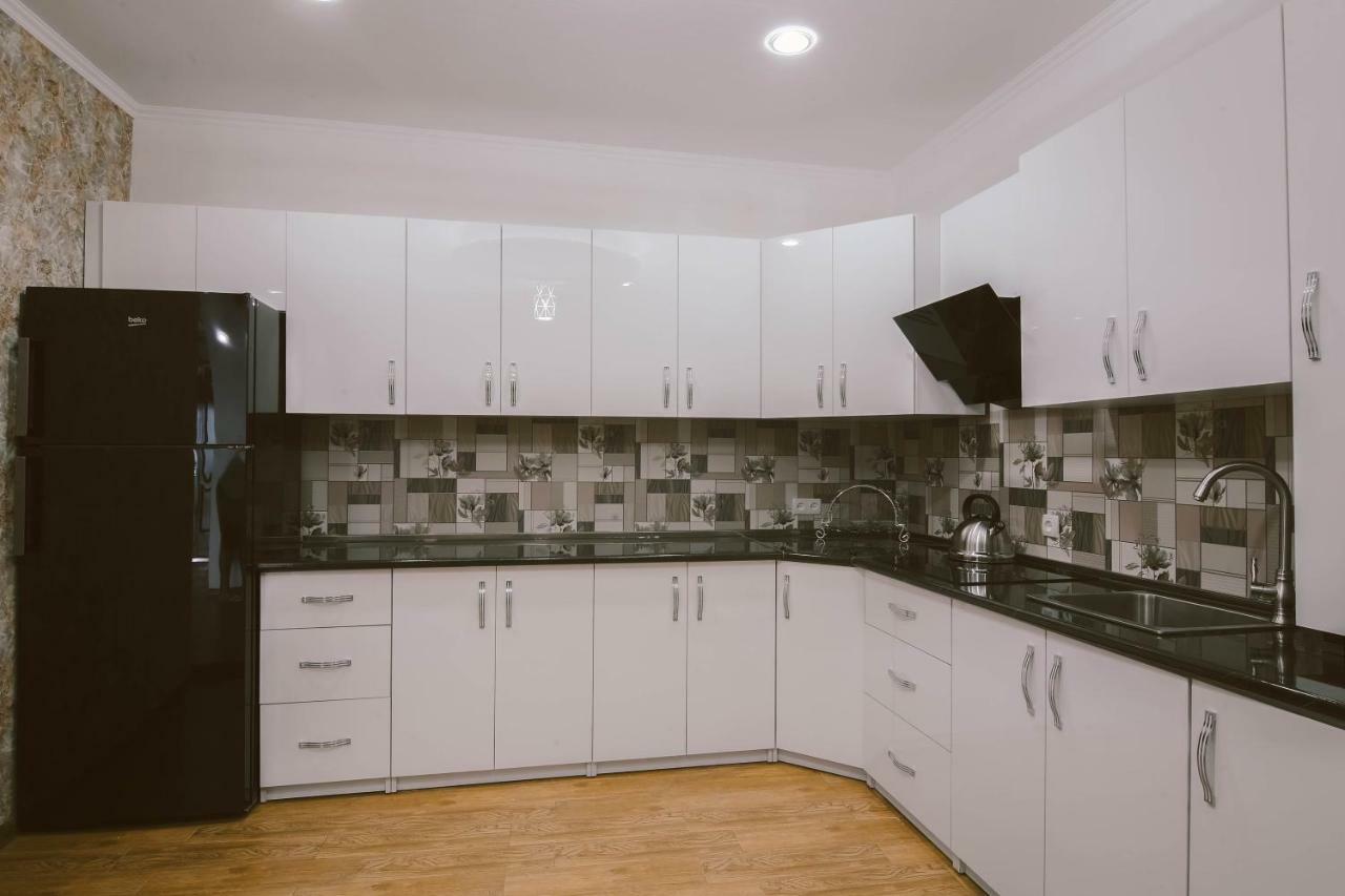 Lilu Apartment Телави Екстериор снимка