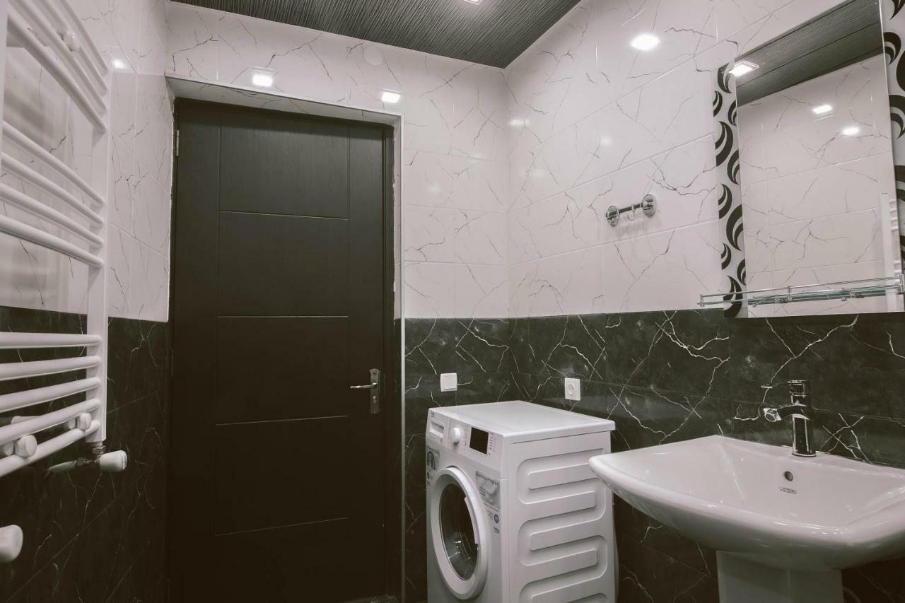 Lilu Apartment Телави Екстериор снимка